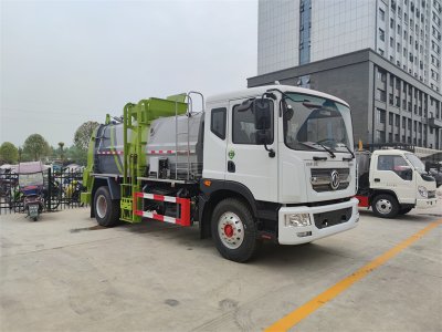 餐廚垃圾車(chē)，收集運(yùn)輸剩飯剩菜泔水垃圾我擔(dān)當(dāng)，干濕分離我本領(lǐng)大